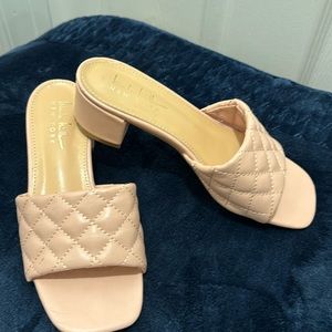 Nicole Miller New York